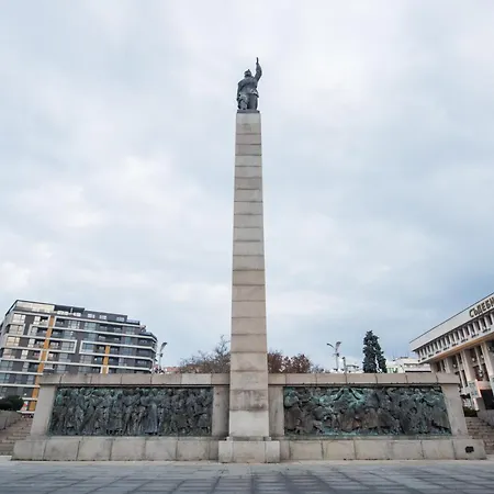 公寓 Summer Downtown - Compact Basic Flat - 1st Floor *