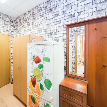 アパート Summer Downtown - Compact Basic Flat - 1st Floor