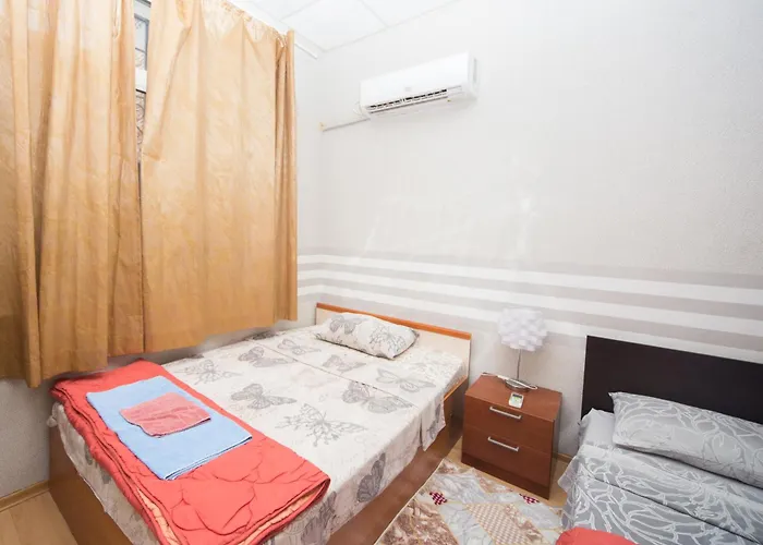 Summer Downtown - Compact Basic Flat - 1st Floor 公寓