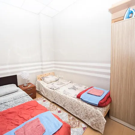 Downtown - 2 Separate - Relax - Up To 6 Guests Max דירה בורגאס