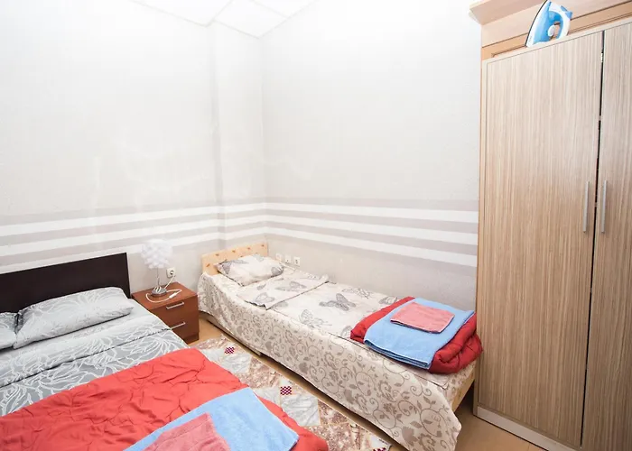 Summer Downtown - Compact Basic Flat - 1st Floor Apartment Burgas City